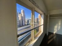池田山セントラルホームズの首都高側窓からの眺望