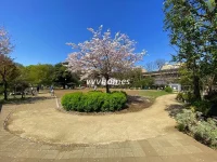 ランドステージ白金台（どんぐり公園）