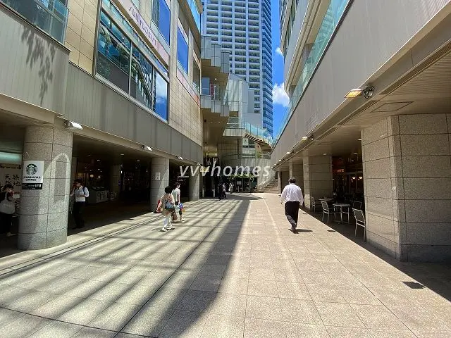 ライオンズフォーシア白金高輪(白金高輪駅地下街)