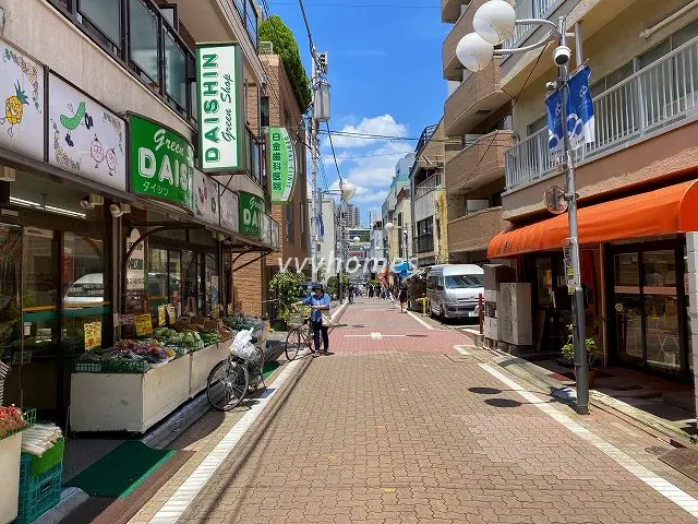 ぱあくふろんと白金(白金商店街)