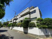 ロイヤル白金ガーデン（前面道路）