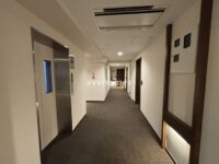 ロイヤル白金ガーデン（共用廊下）