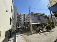 オーブリオン白金（南面道路）