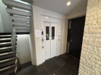 トリビュート白金（エレベーター）