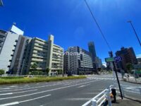 高輪パークホームズ（前面道路）