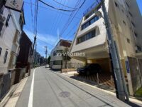 目黒グランドール(前面道路)