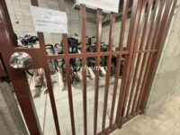 白金台ホームズ（駐輪場）